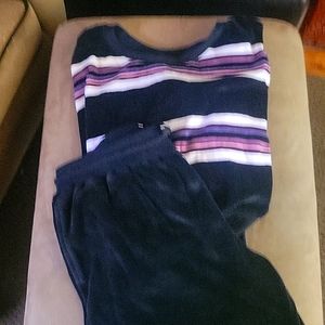 New without tags Sweat suit